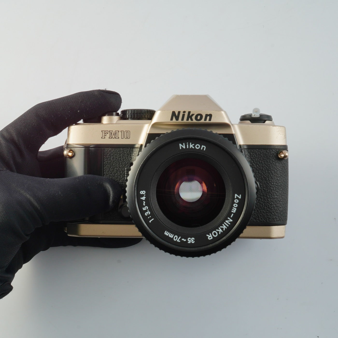 Nikon FM10 + Ai-S ZOOM Nikkor 35-70mm F/3.5-4.8 MF フィルム一眼レフカメラ