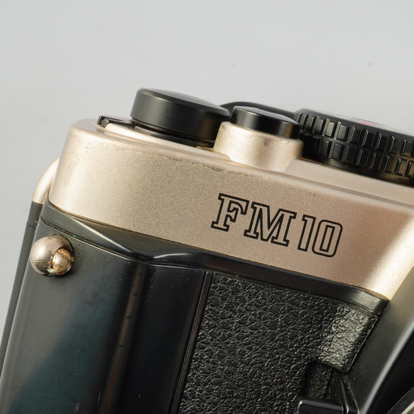 Nikon FM10 + Ai-S ZOOM Nikkor 35-70mm F/3.5-4.8 MF フィルム一眼レフカメラ