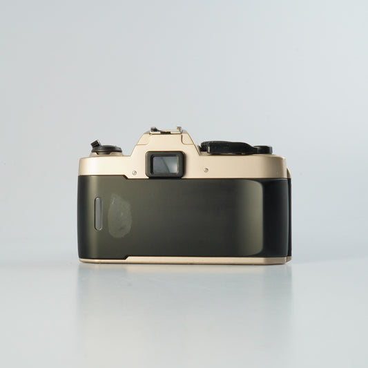 Nikon FM10 + Ai-S ZOOM Nikkor 35-70mm F/3.5-4.8 MF フィルム一眼レフカメラ