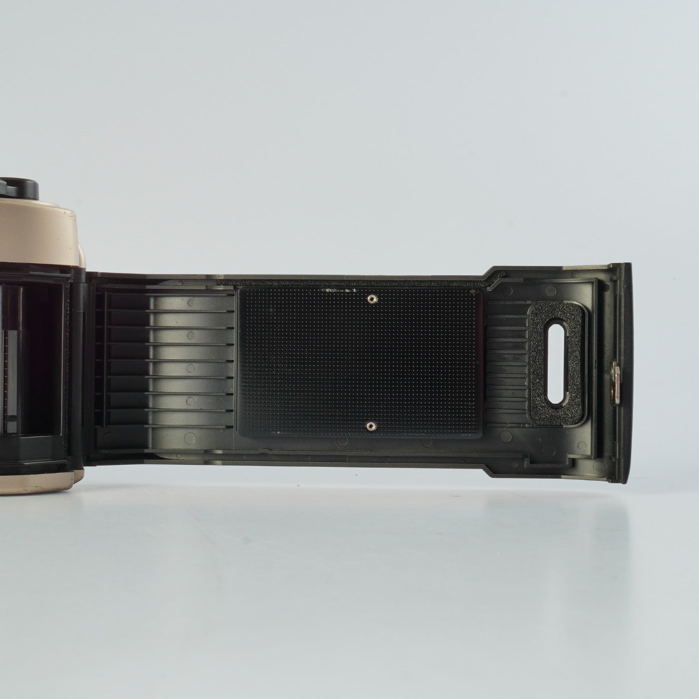 Nikon FM10 + Ai-S ZOOM Nikkor 35-70mm F/3.5-4.8 MF フィルム一眼レフカメラ