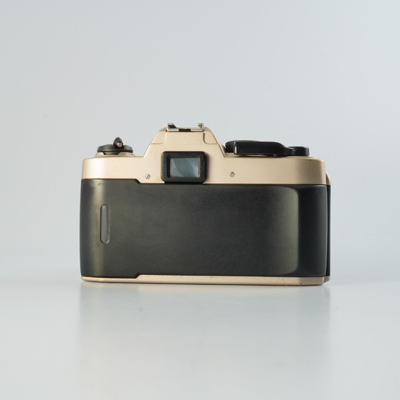 Nikon FM10 + Ai-S ZOOM Nikkor 35-70mm F/3.5-4.8 MF フィルム一眼レフカメラ
