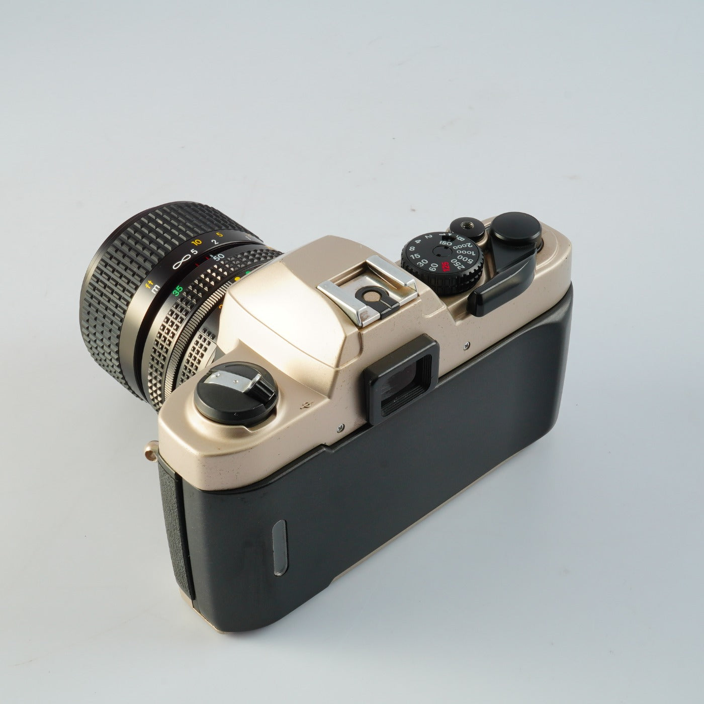 Nikon FM10 + Ai-S ZOOM Nikkor 35-70mm F/3.5-4.8 MF フィルム一眼レフカメラ
