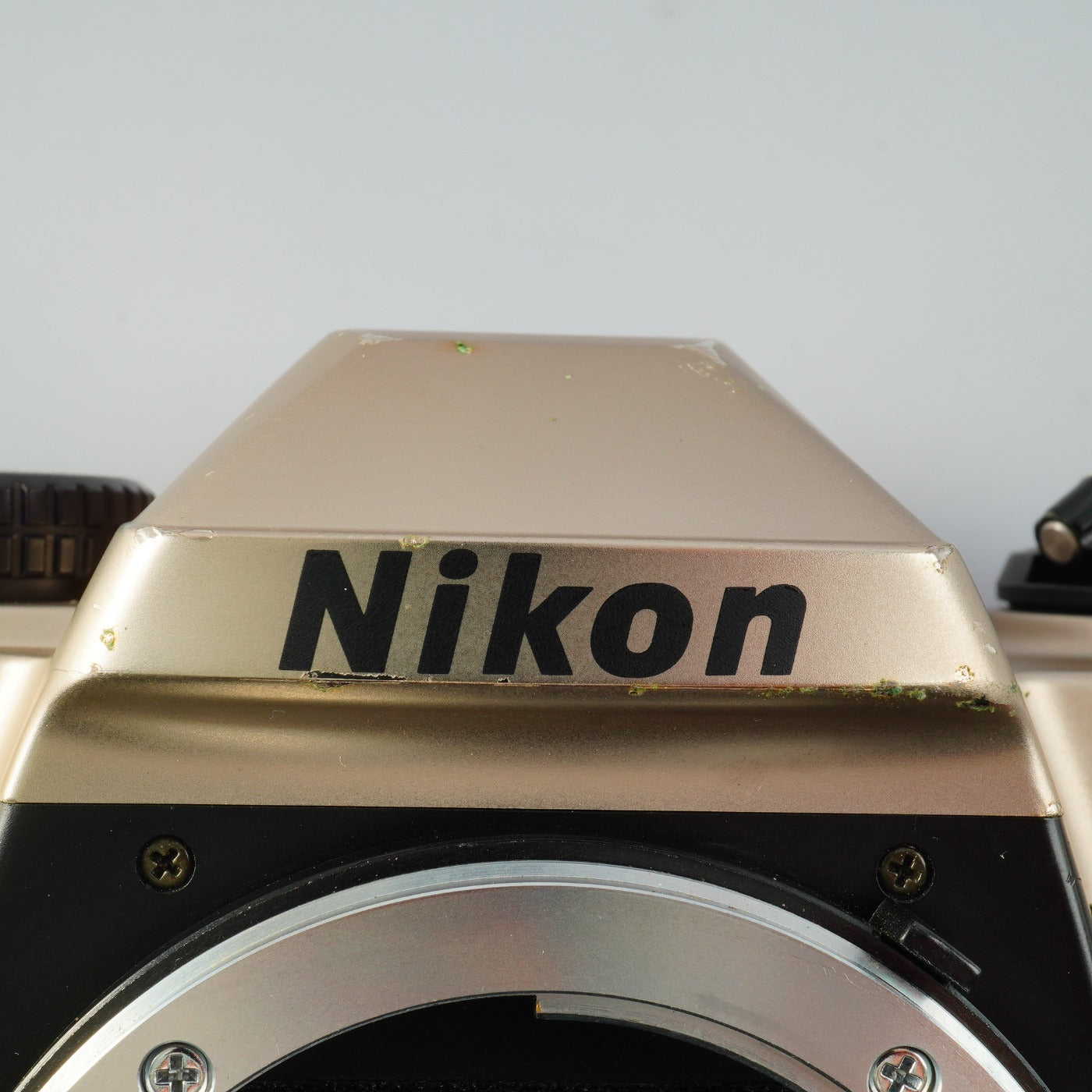 Nikon FM10 MF フィルム一眼レフカメラ