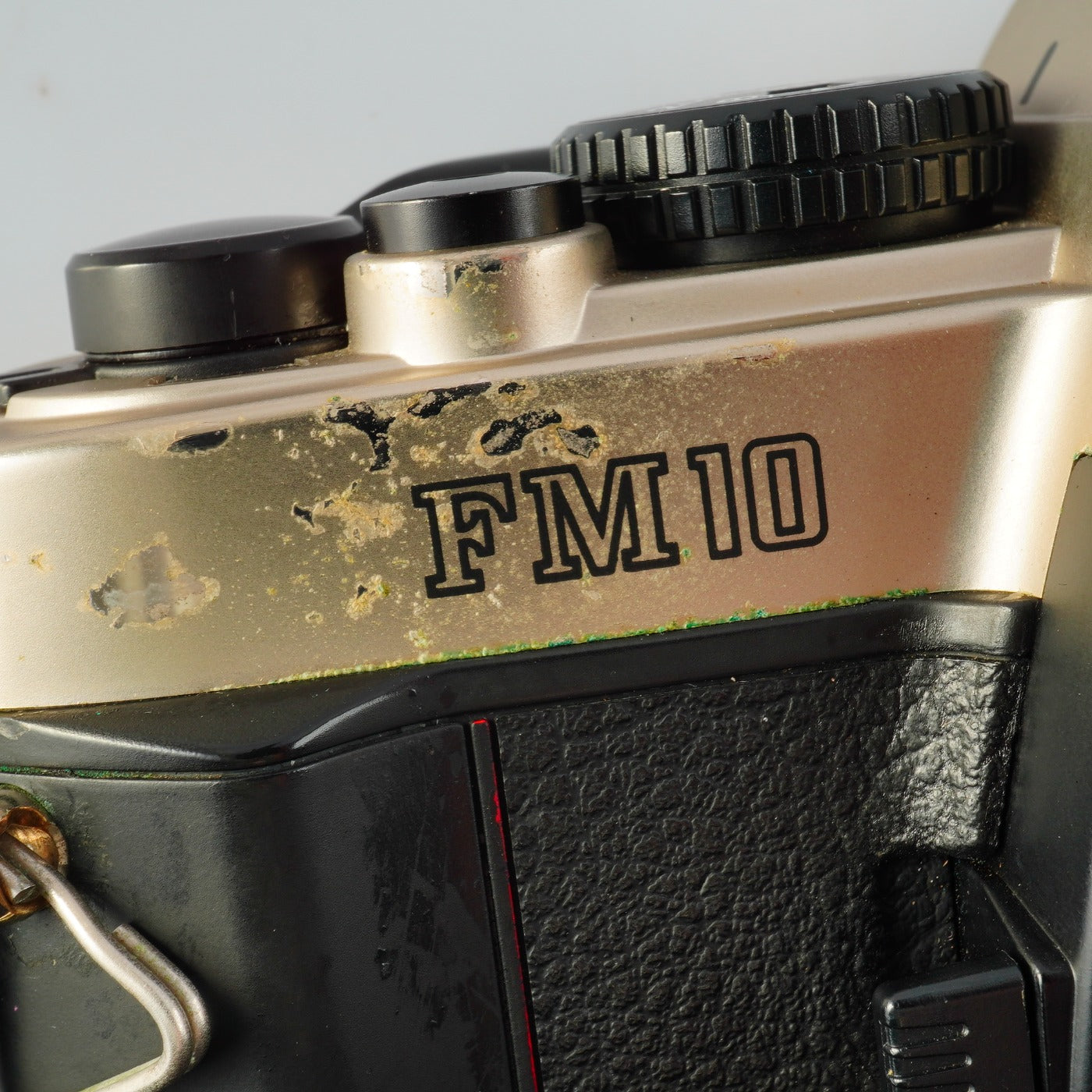Nikon FM10 MF フィルム一眼レフカメラ