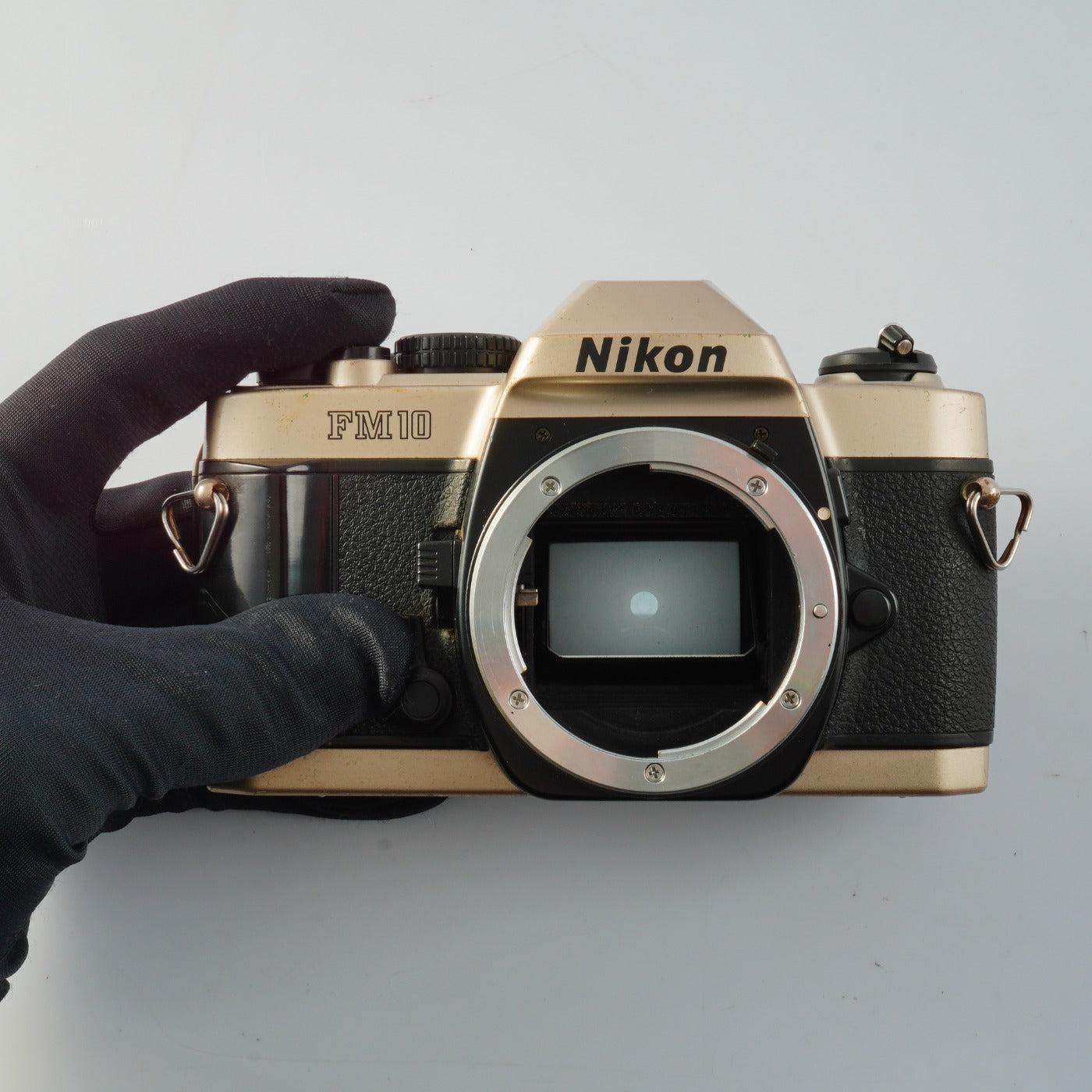 Nikon FM10 MF フィルム一眼レフカメラ