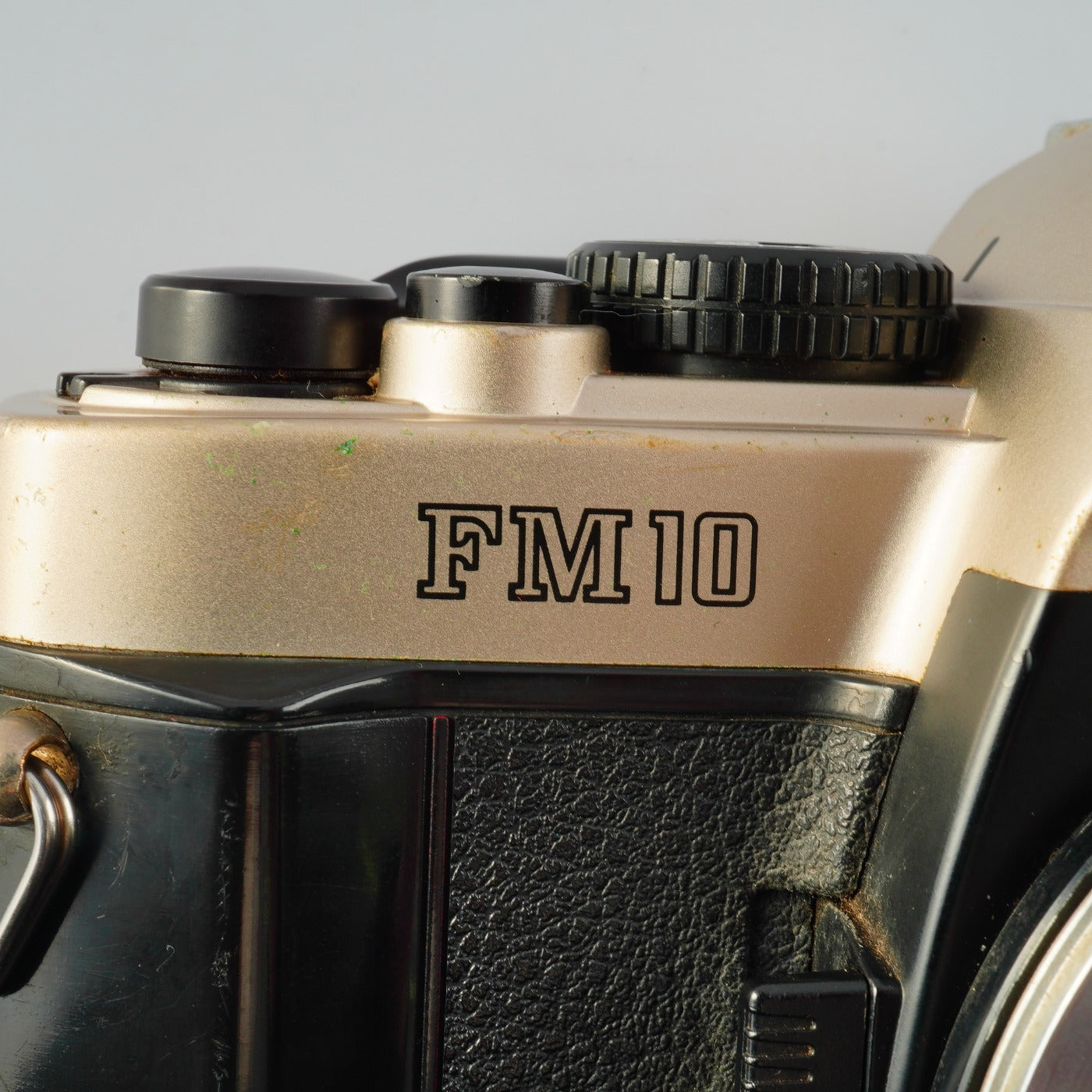Nikon FM10 MF フィルム一眼レフカメラ