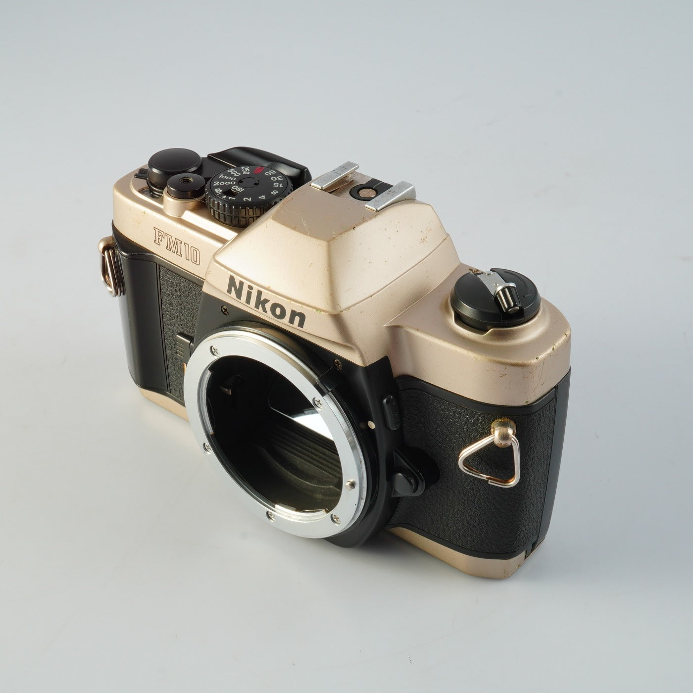 Nikon FM10 MF フィルム一眼レフカメラ