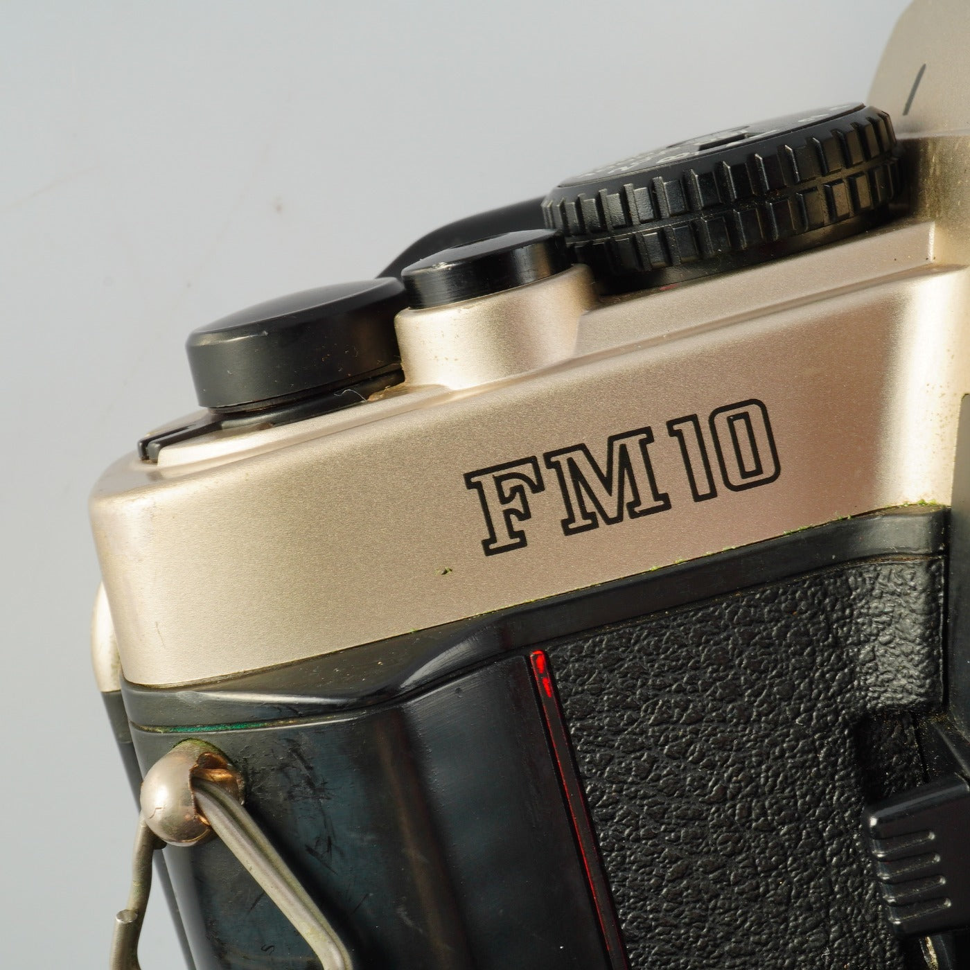 Nikon FM10 MF フィルム一眼レフカメラ