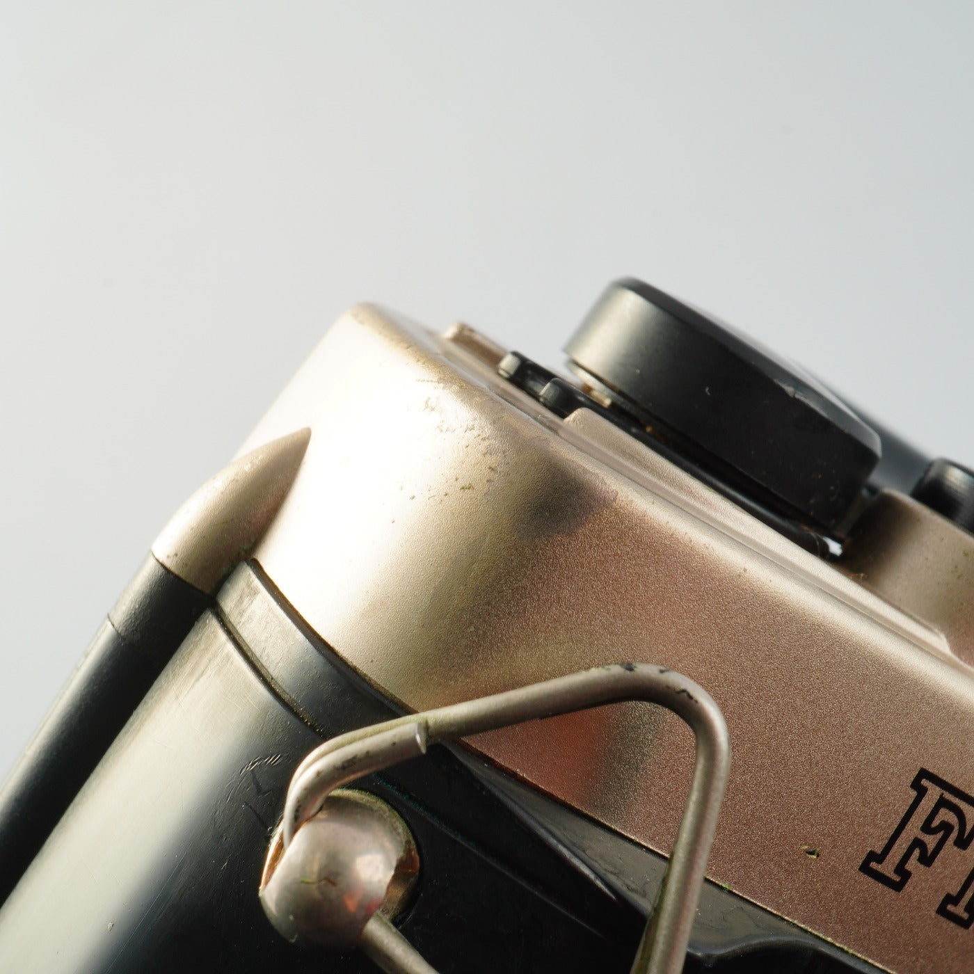 Nikon FM10 MF フィルム一眼レフカメラ