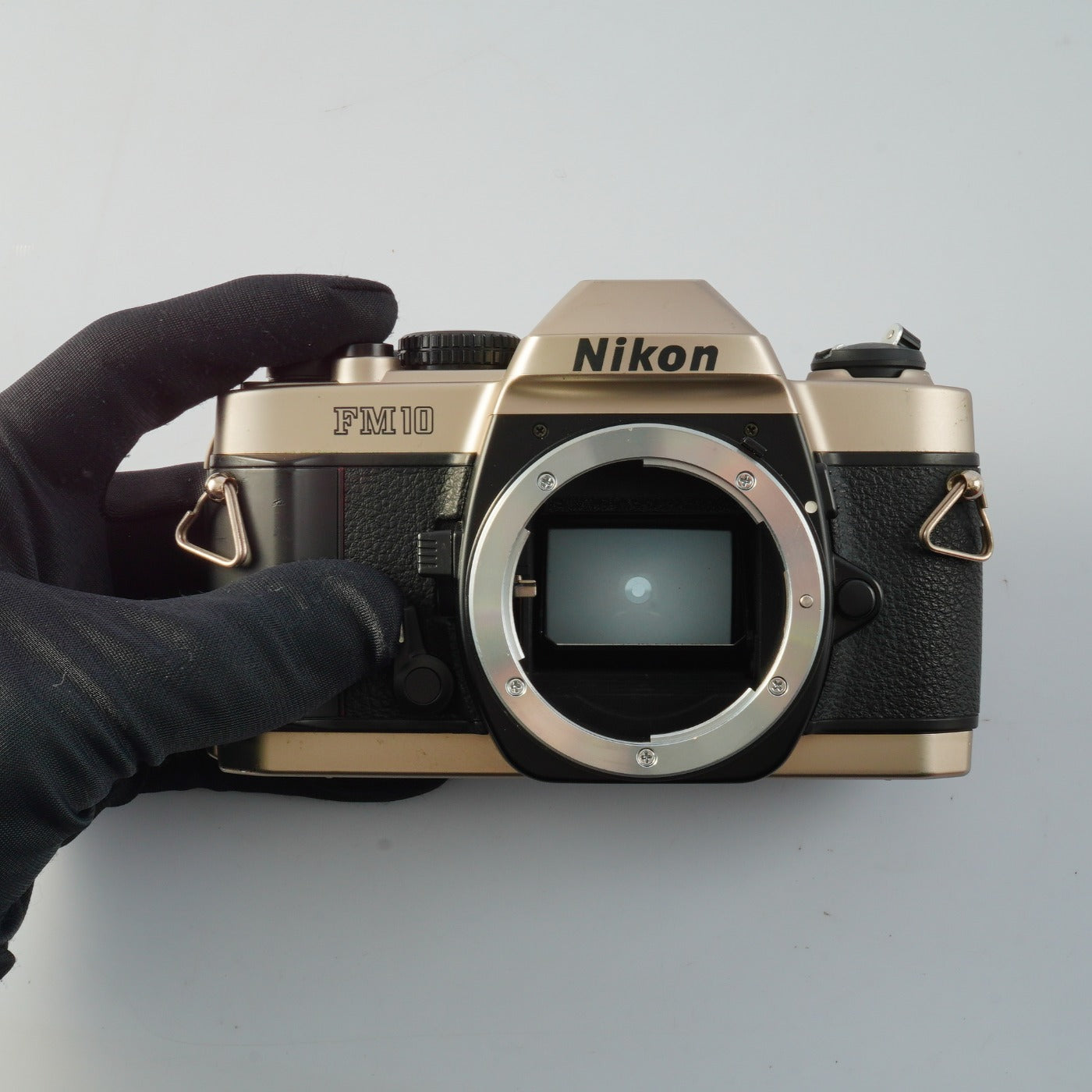 Nikon FM10 MF フィルム一眼レフカメラ