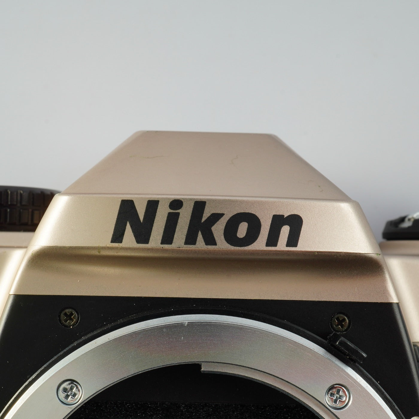 Nikon FM10 MF フィルム一眼レフカメラ