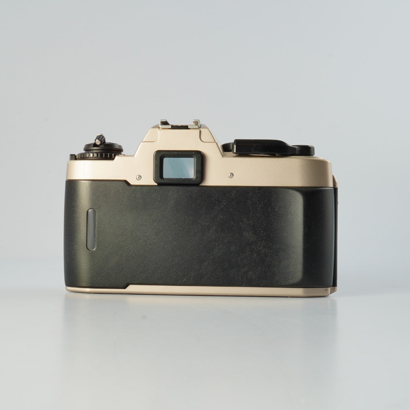 Nikon FM10 MF フィルム一眼レフカメラ – 山田写真機店