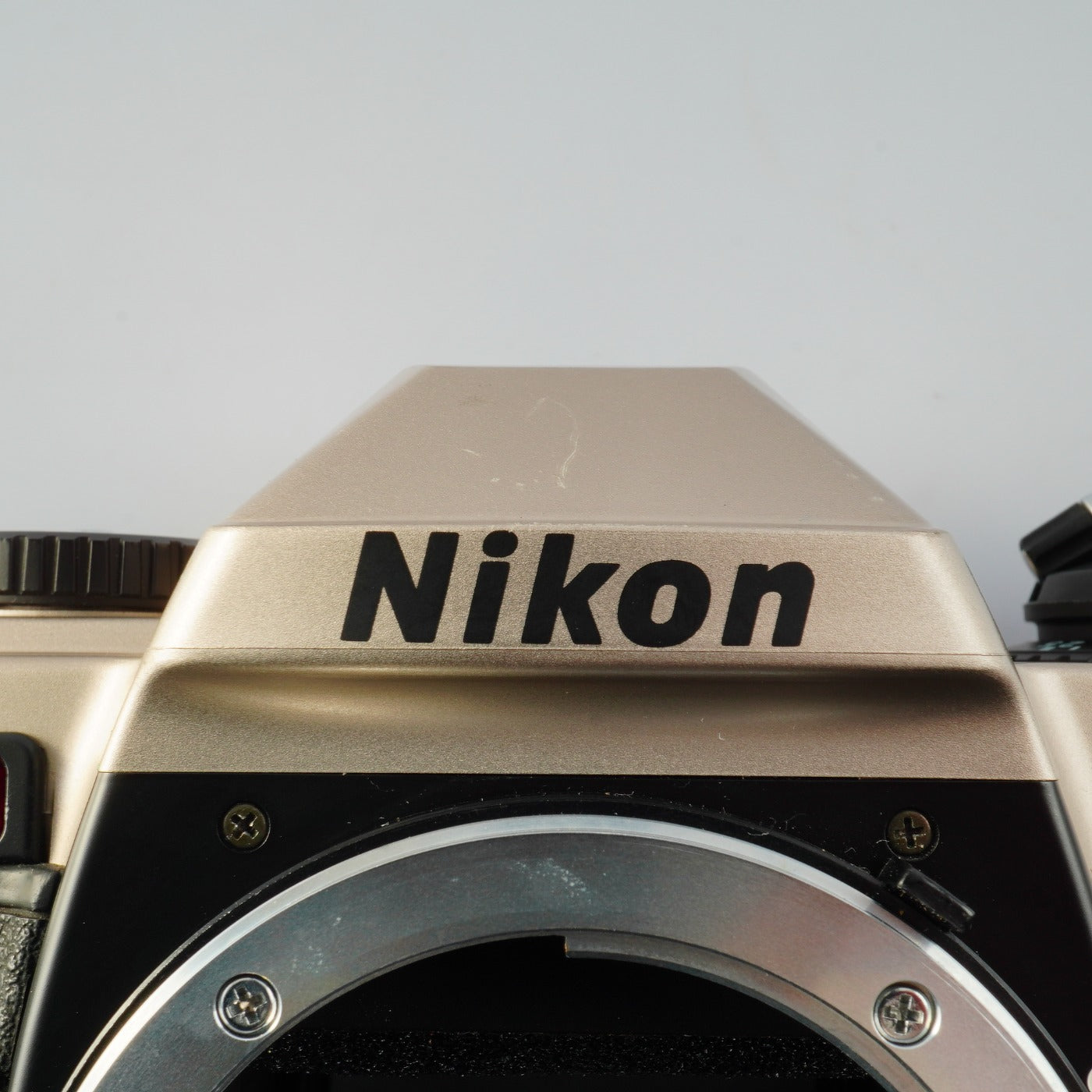 Nikon FM10 MF フィルム一眼レフカメラ