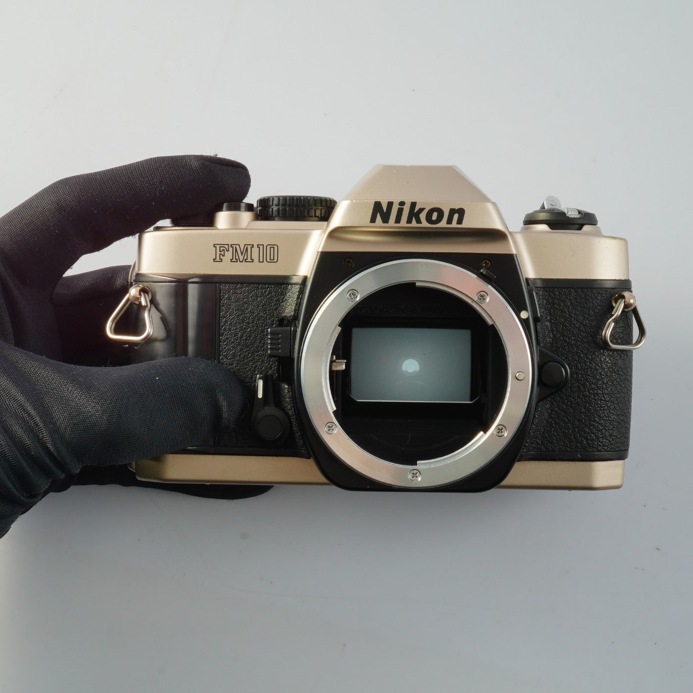 Nikon FM10 MF フィルム一眼レフカメラ