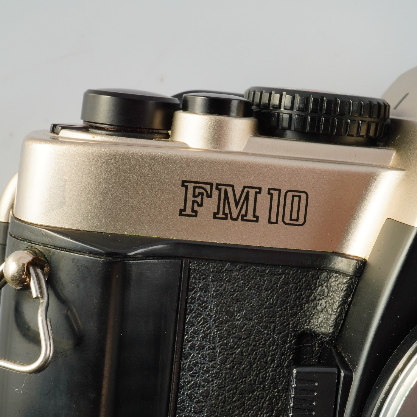 Nikon FM10 MF フィルム一眼レフカメラ