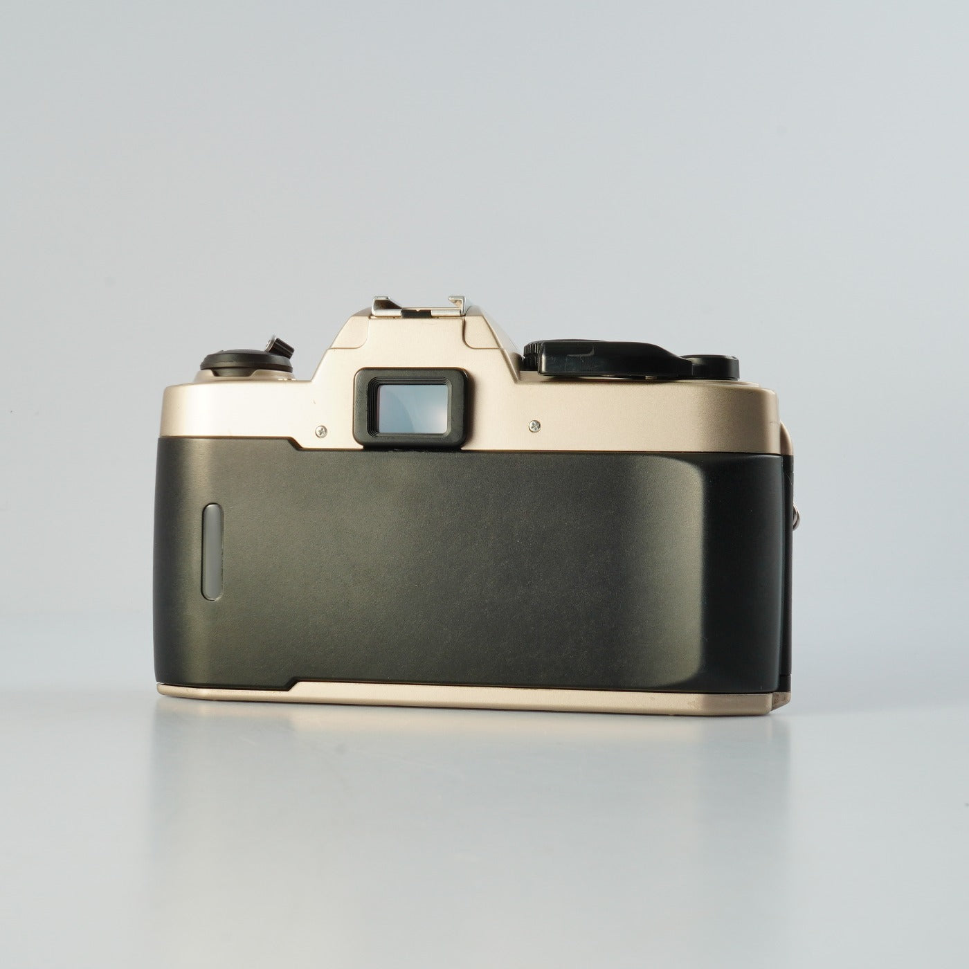 Nikon FM10 MF フィルム一眼レフカメラ