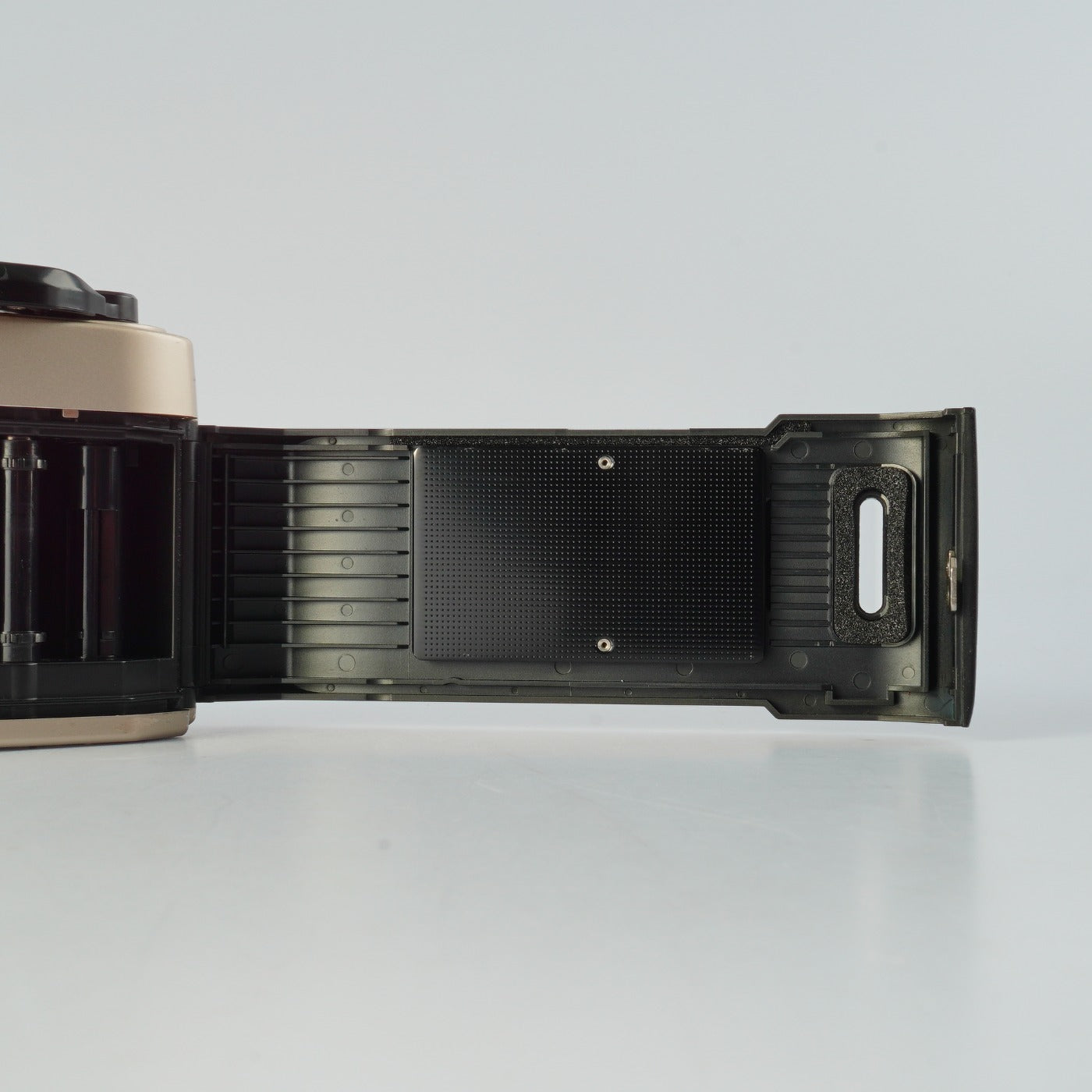Nikon FM10 MF フィルム一眼レフカメラ