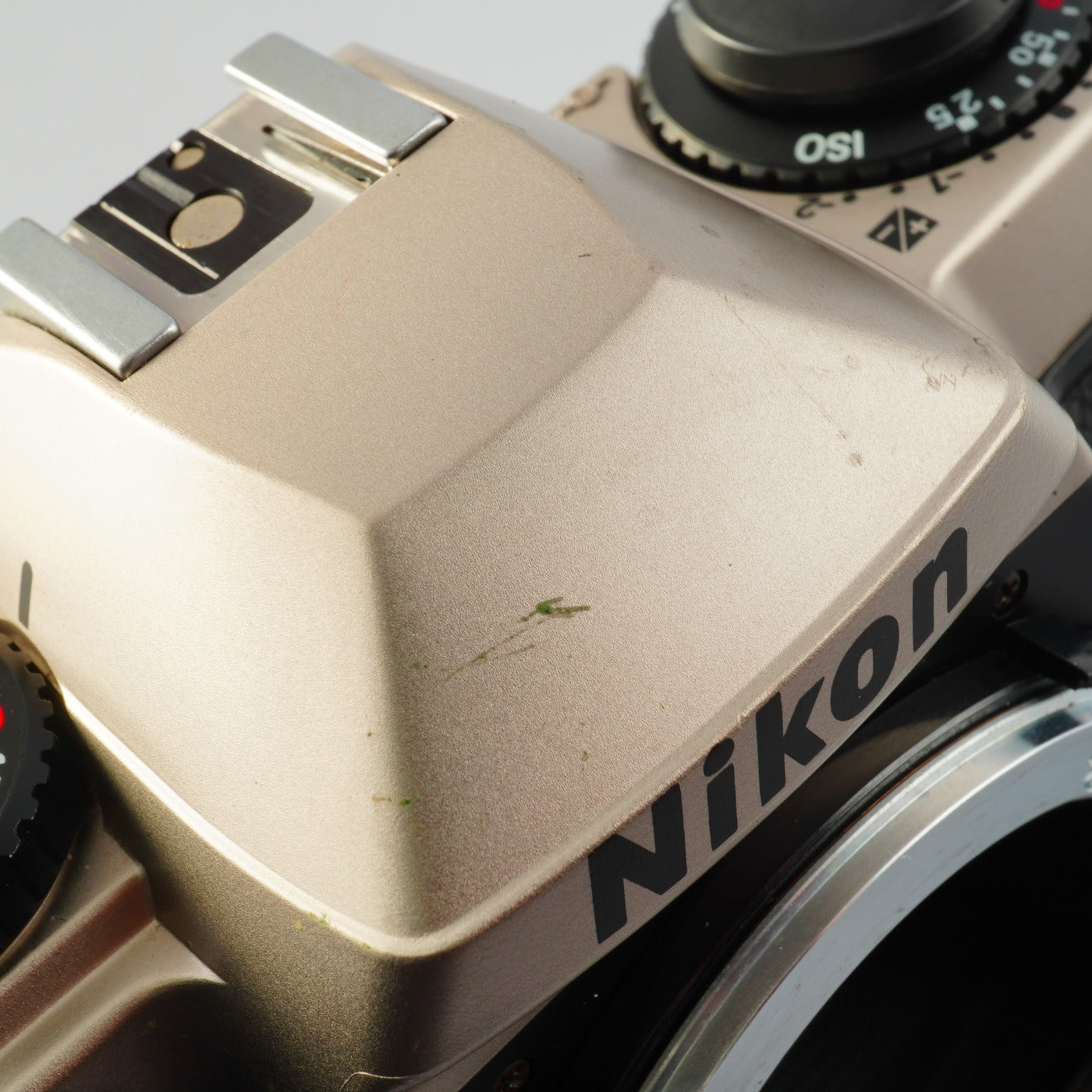 Nikon FM10 MF フィルム一眼レフカメラ