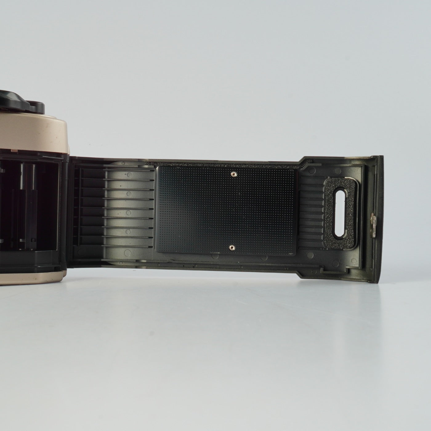 Nikon FM10 MF フィルム一眼レフカメラ