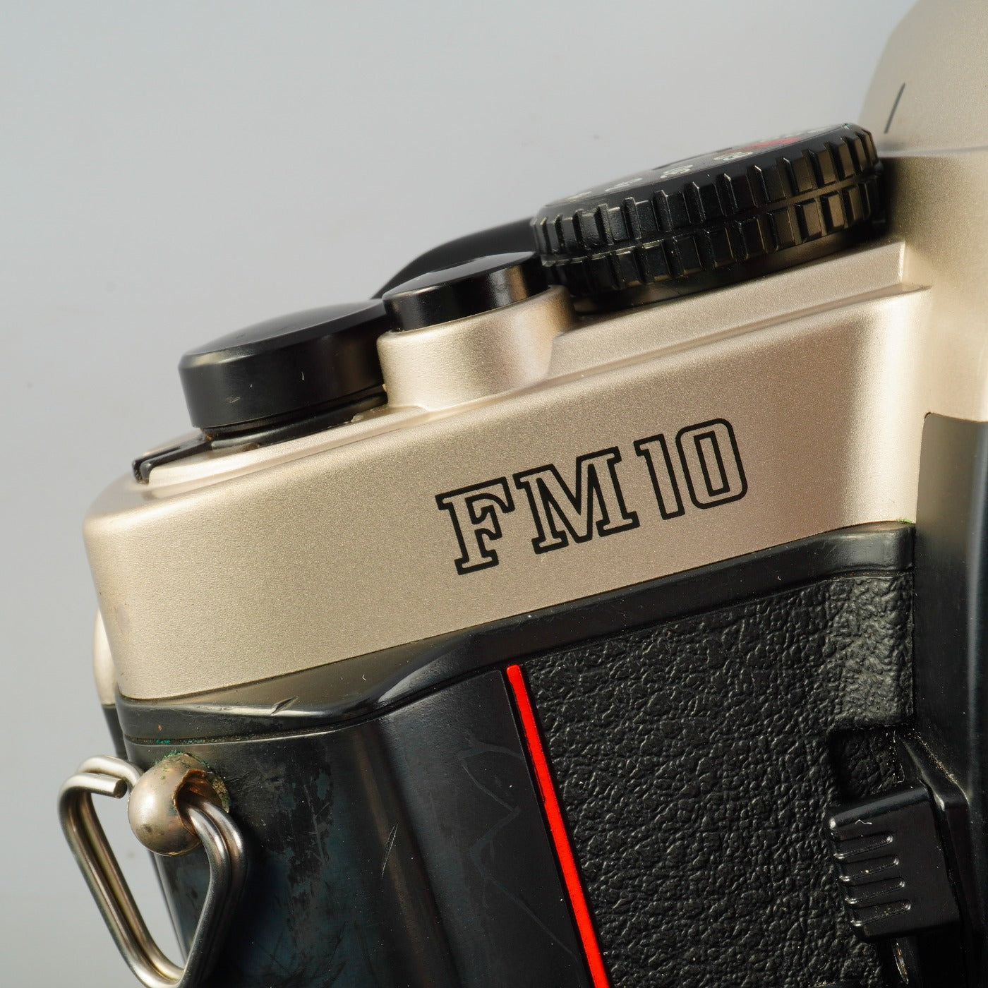 Nikon FM10 MF フィルム一眼レフカメラ