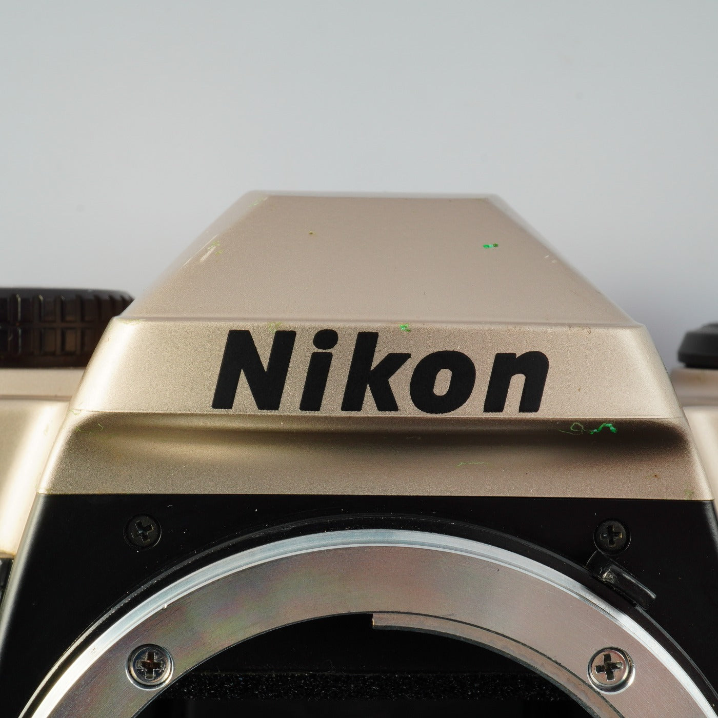 Nikon FM10 MF フィルム一眼レフカメラ