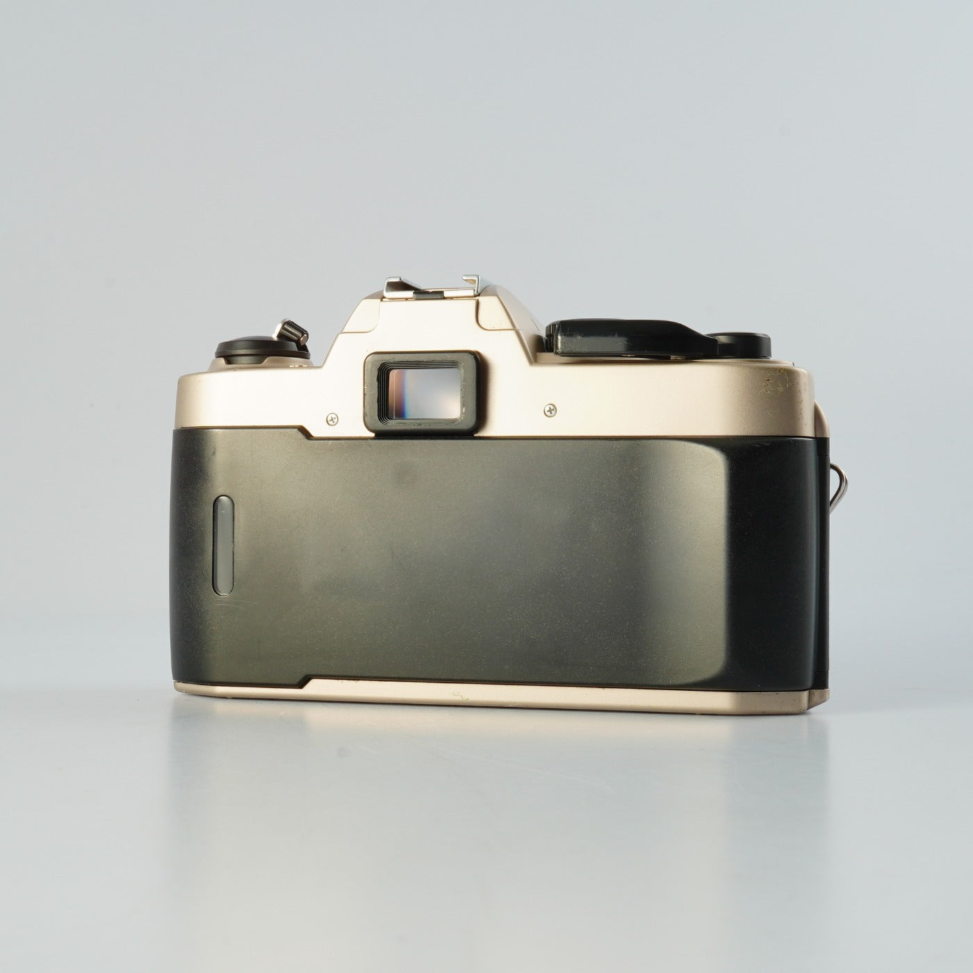 Nikon FM10 MF フィルム一眼レフカメラ