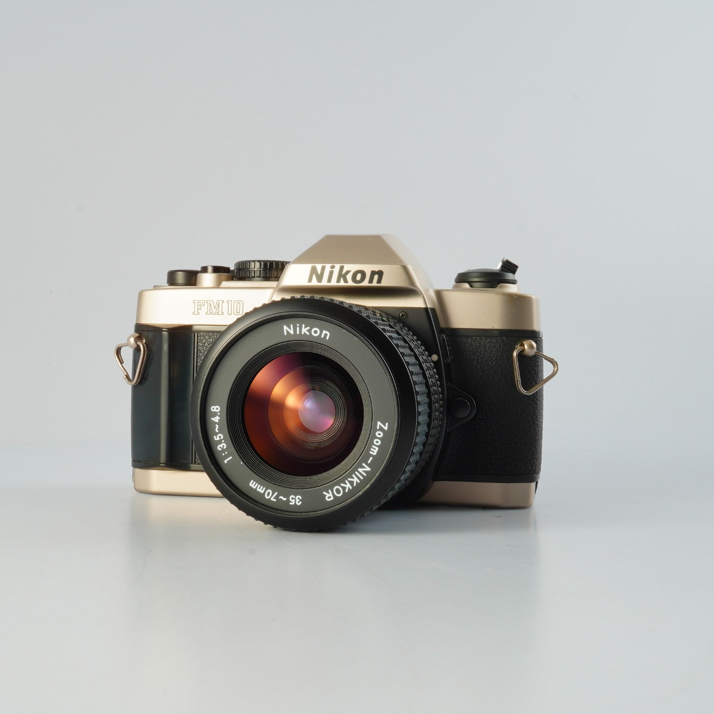 Nikon FM10 + Ai-S ZOOM Nikkor 35-70mm F/3.5-4.8 MF フィルム一眼レフカメラ