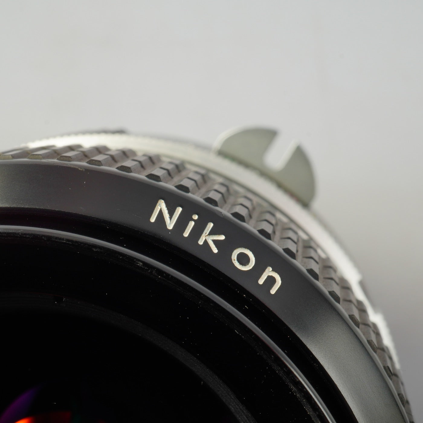 Nikon 非Ai Nikkor 28mm F/2.8 単焦点レンズ