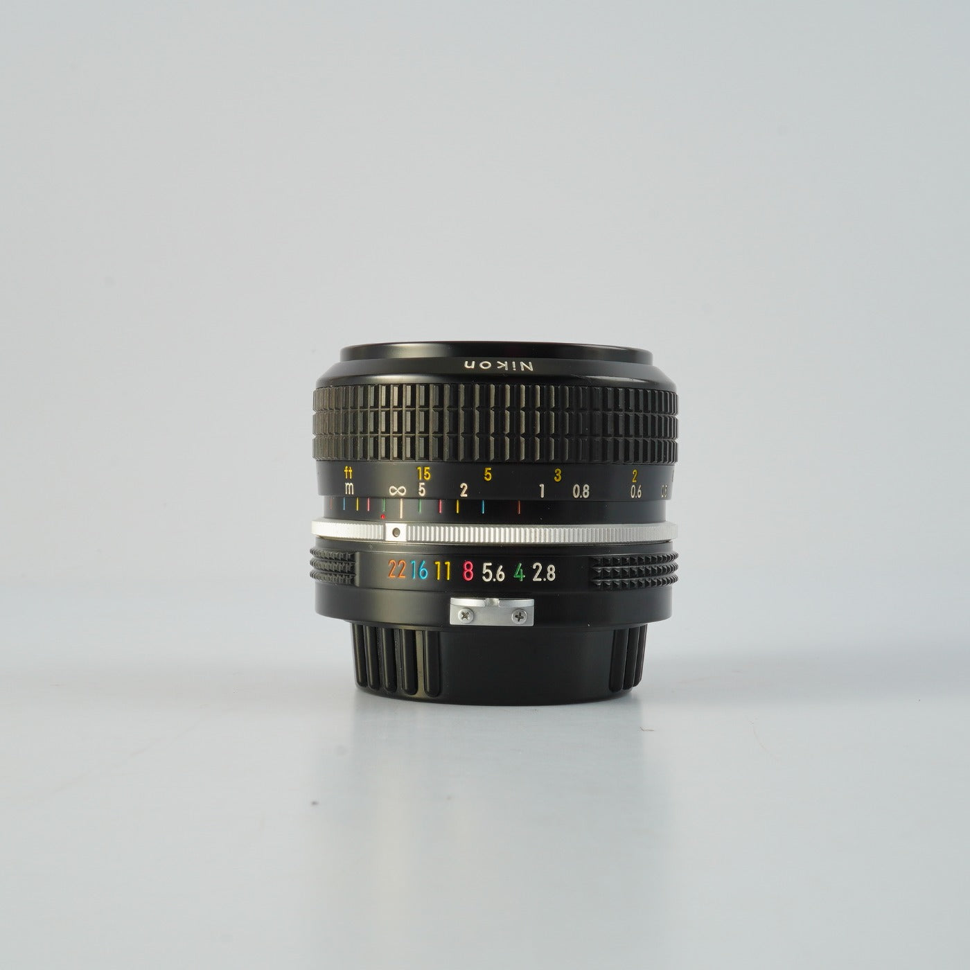 Nikon 非Ai Nikkor 28mm F/2.8 単焦点レンズ