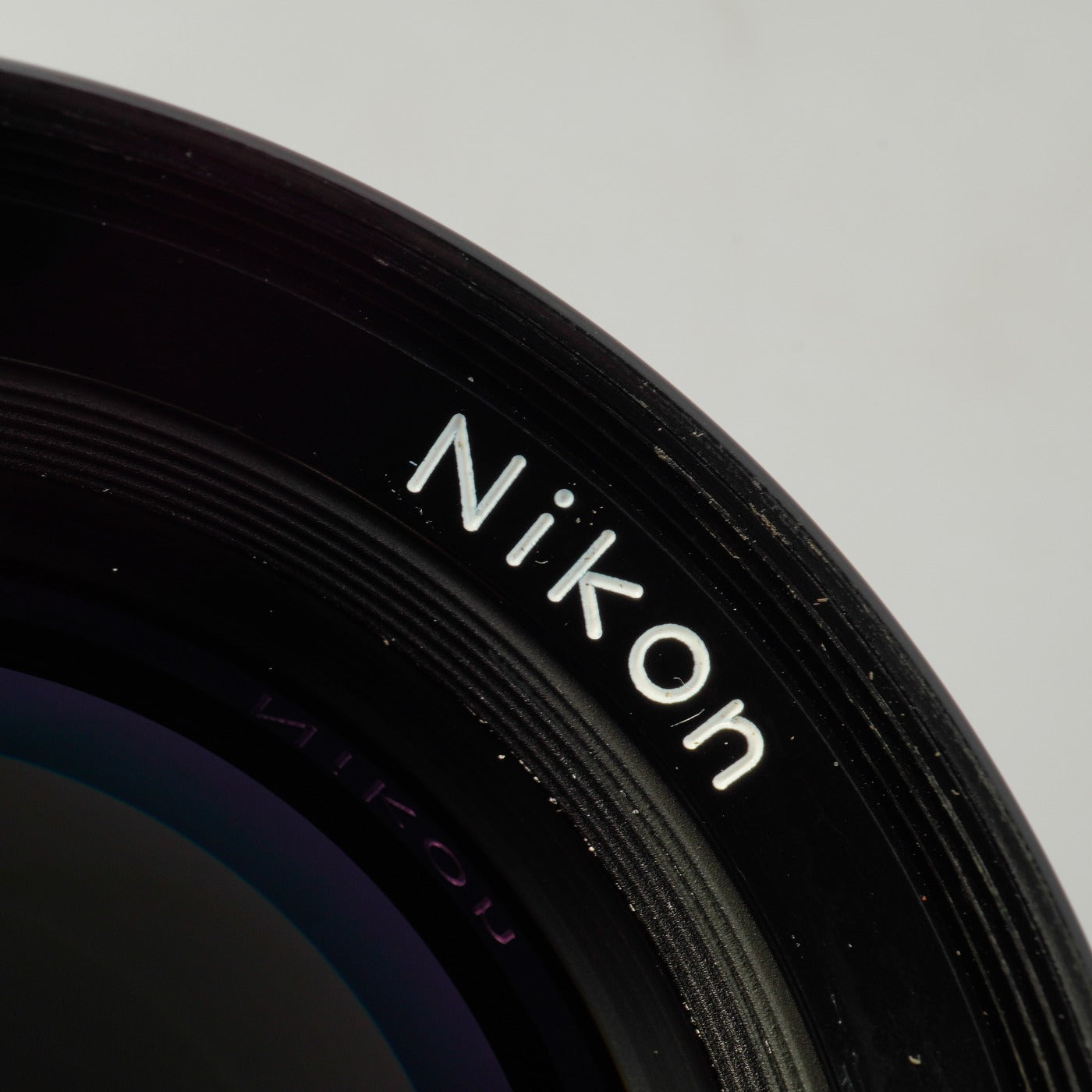 Nikon Ai NIKKOR 85mm F/2 単焦点レンズ