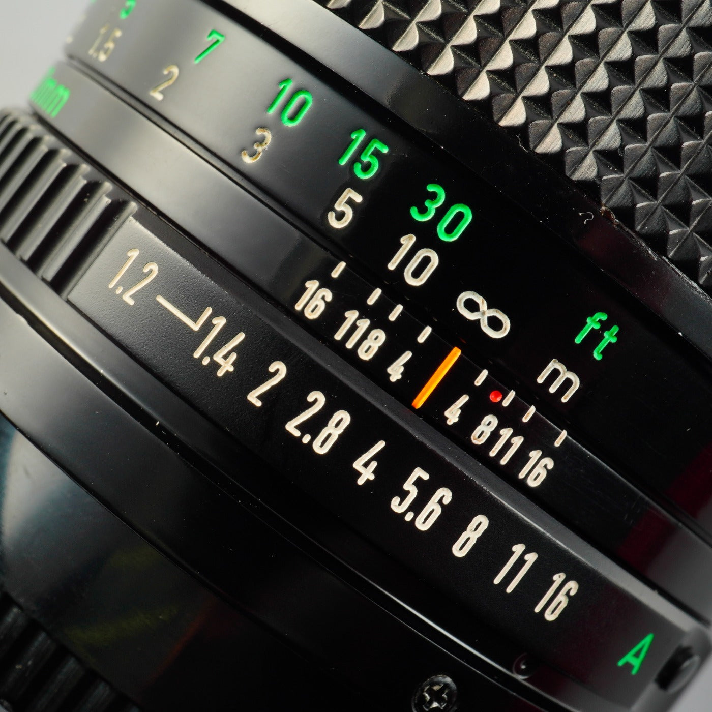 Canon New FD 50mm F/1.2 L 単焦点レンズ