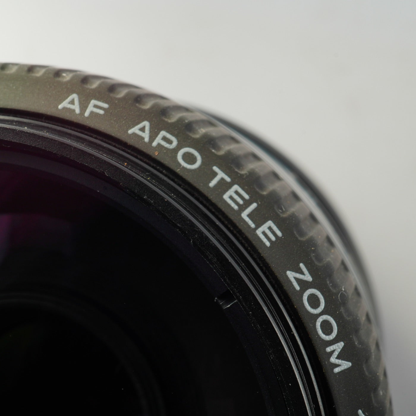 MINOLTA AF APO 100-300mm F/4.5-5.6 TELE ZOOM ズームレンズ