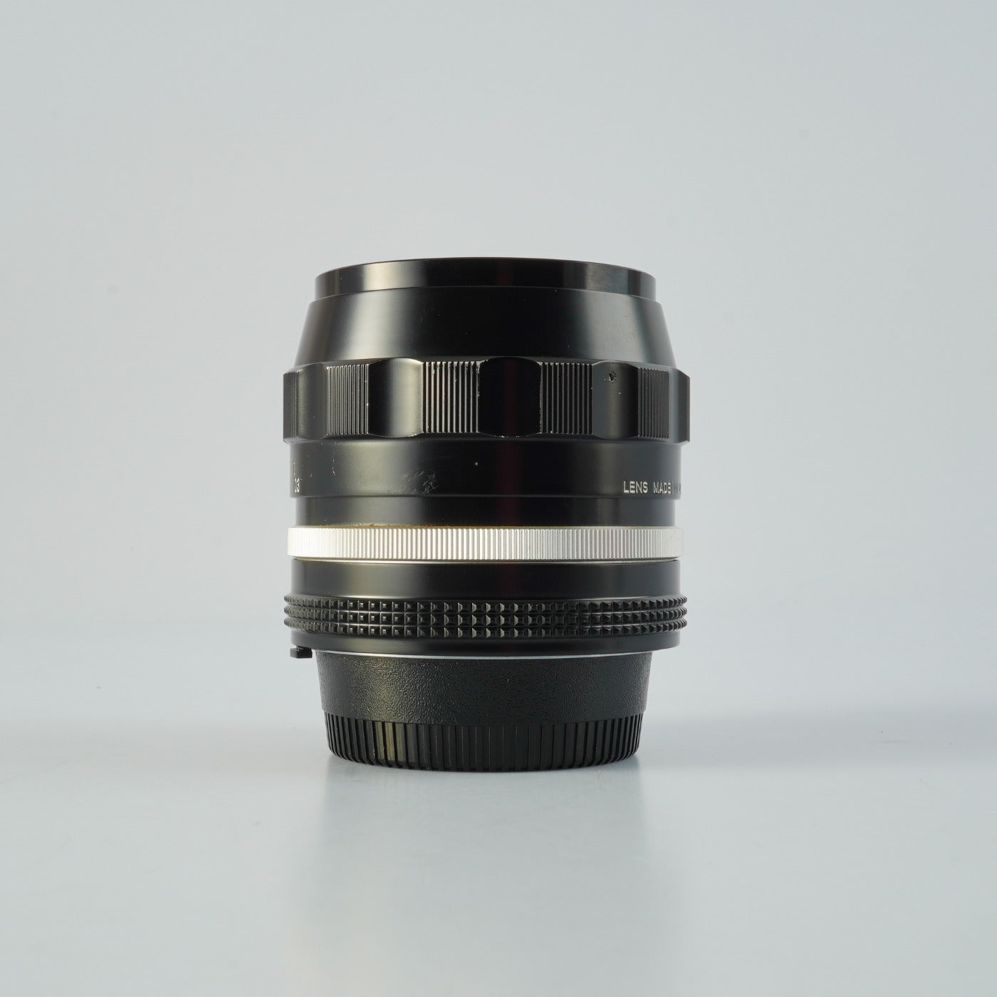 Nikon Ai改 Nikkor-N.C Auto 28mm F/2 単焦点レンズ