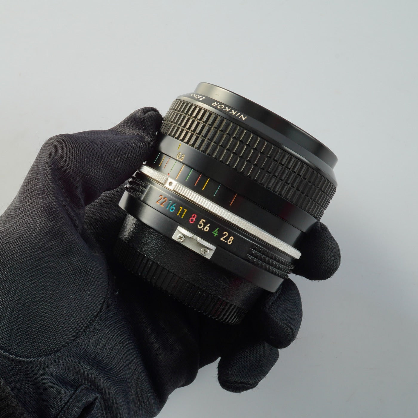 Nikon 非Ai Nikkor 28mm F/2.8 単焦点レンズ