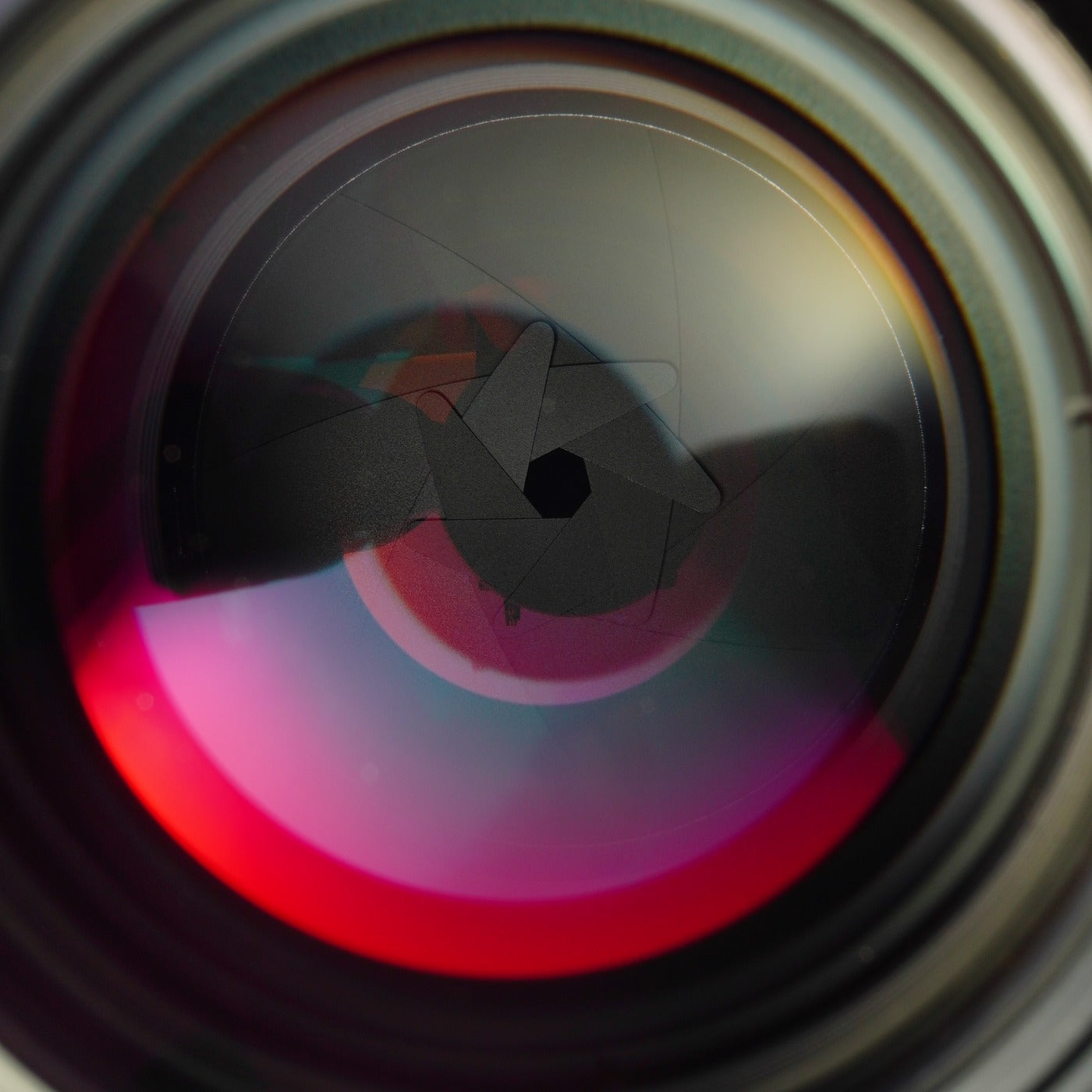 Nikon Ai NIKKOR 135mm F/2.8 単焦点レンズ