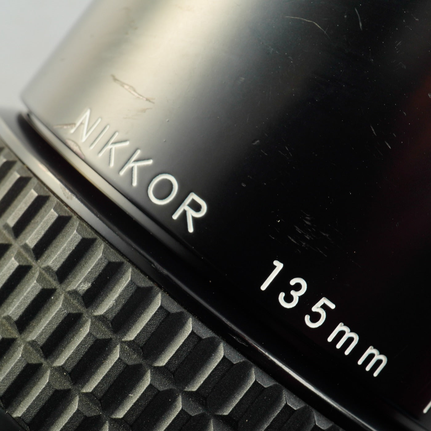 Nikon Ai NIKKOR 135mm F/2.8 単焦点レンズ
