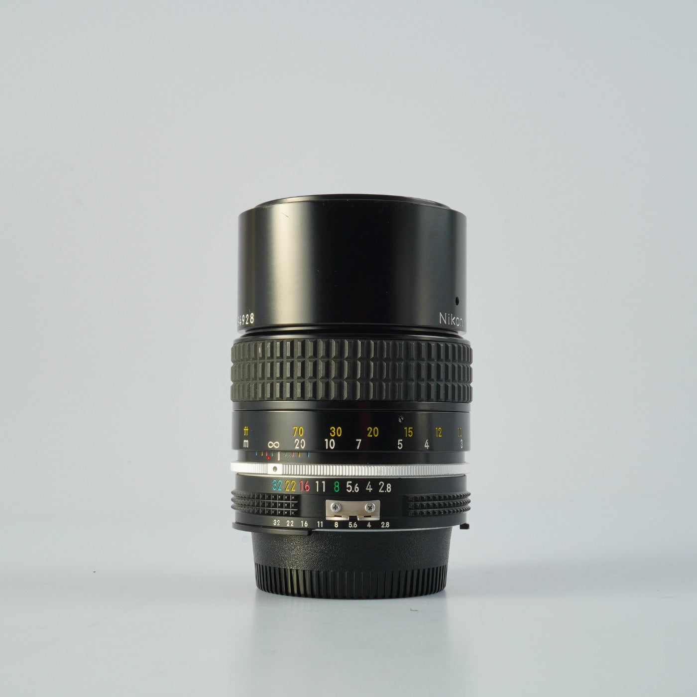 Nikon Ai NIKKOR 135mm F/2.8 単焦点レンズ