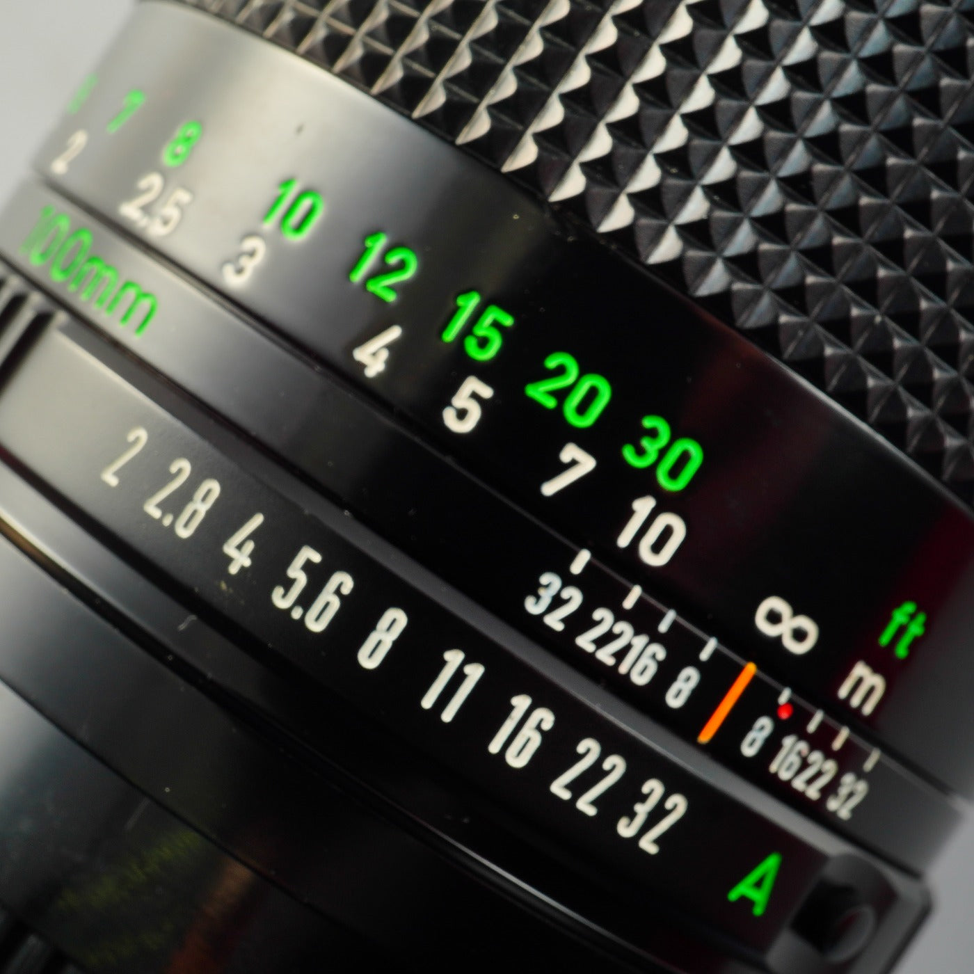 Canon FD 100mm F/2 単焦点レンズ