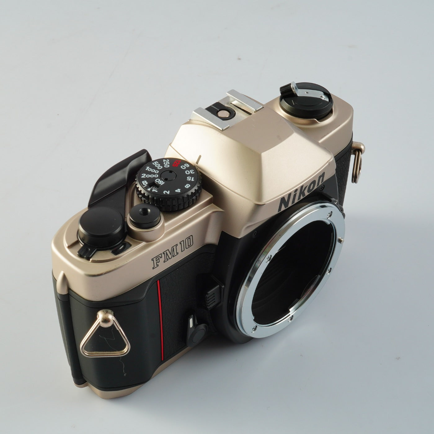 Nikon FM10 MF フィルム一眼レフカメラ