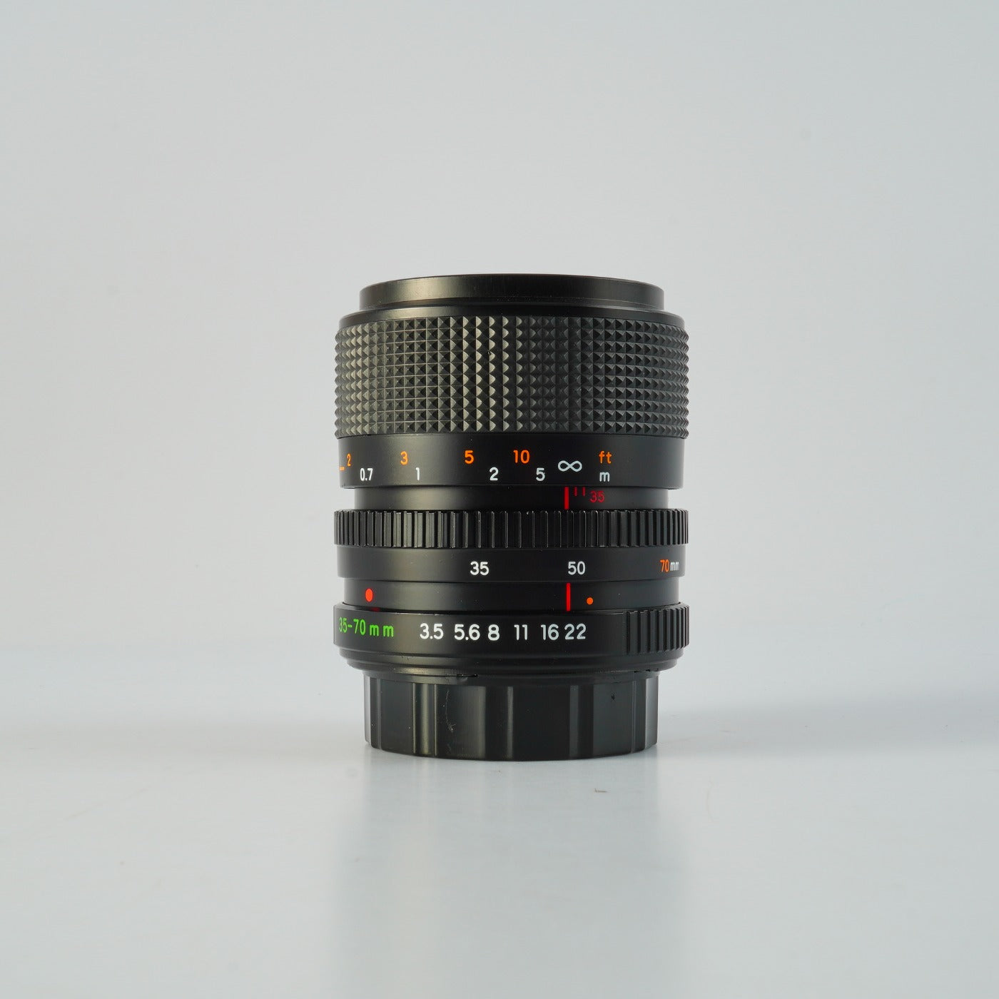 YASHICA ML Zoom 35-70mm F/3.5-4.8 (Contax/Yashica用) ズームレンズ