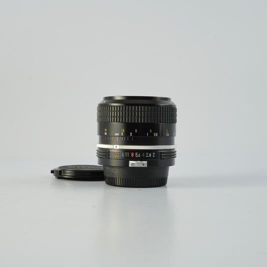 Nikon 非Ai NIKKOR 35mm F/2 単焦点レンズ