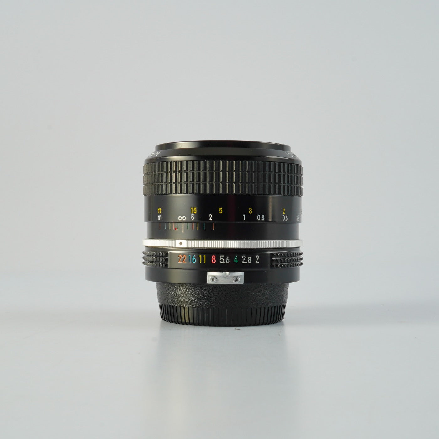 Nikon 非Ai NIKKOR 35mm F/2 単焦点レンズ