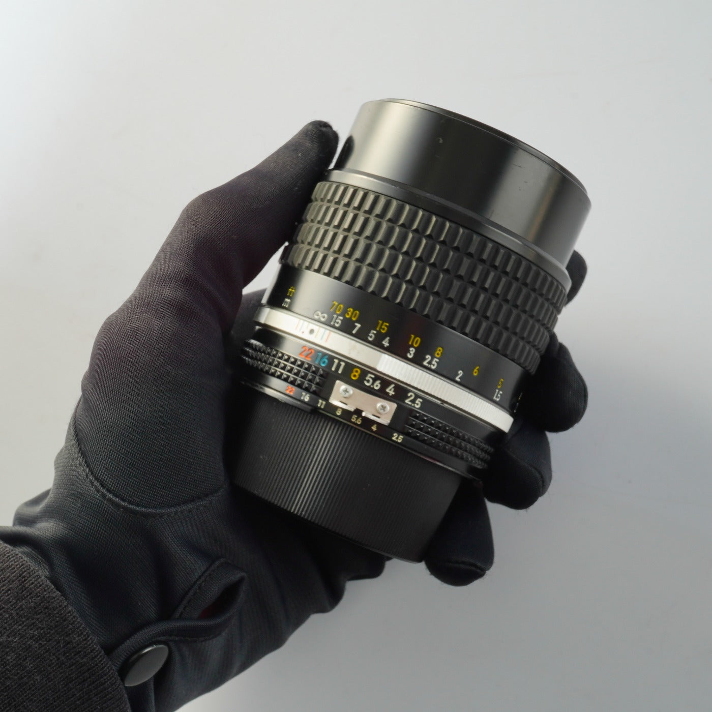 Nikon Ai-S NIKKOR 105mm F/2.5 単焦点レンズ