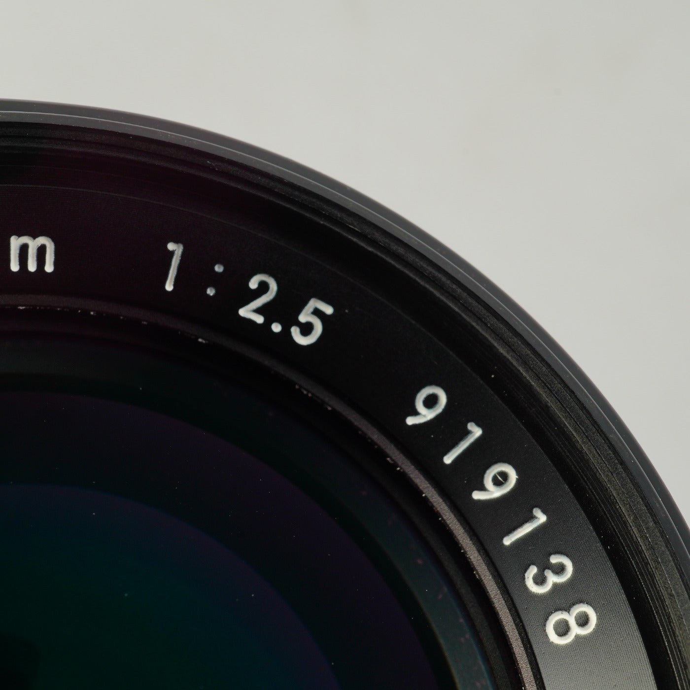Nikon Ai-S NIKKOR 105mm F/2.5 単焦点レンズ