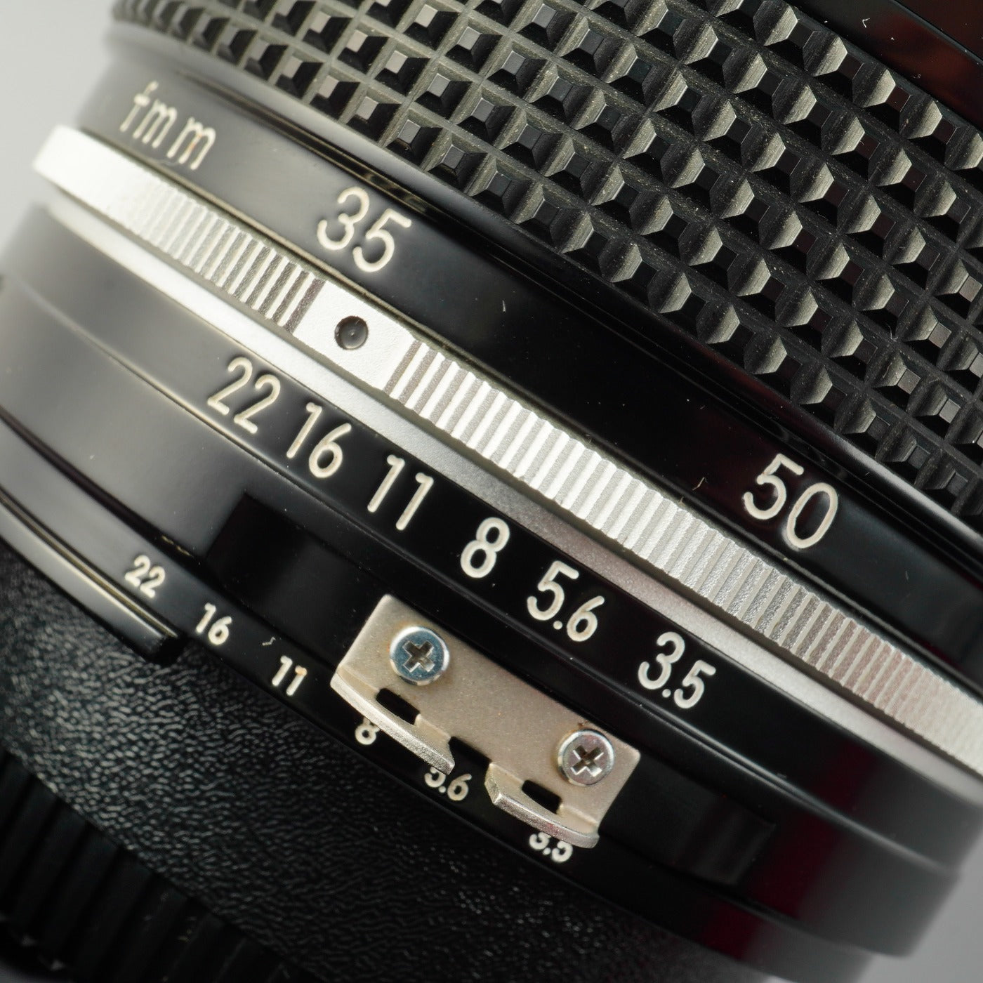 Nikon Ai Zoom NIKKOR 35-70mm F/3.5 ズームレンズ