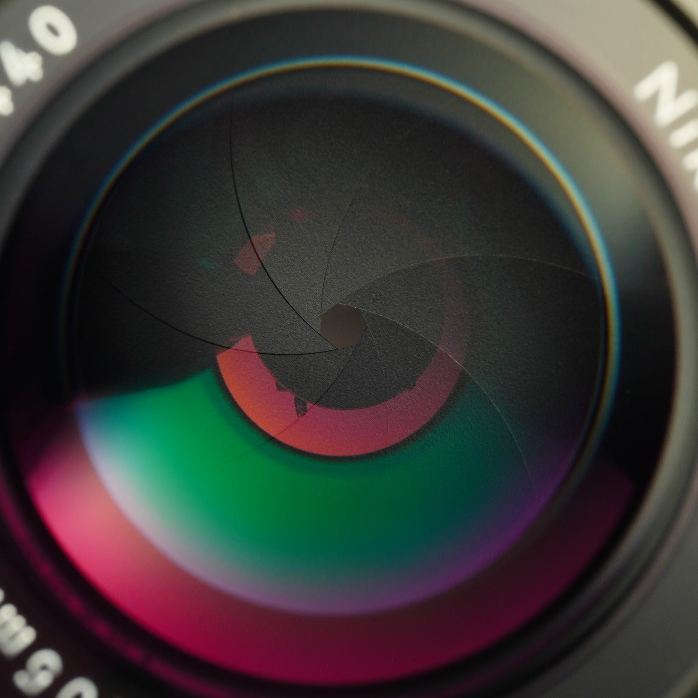 Nikon Ai-S NIKKOR 105mm F/2.5 単焦点レンズ