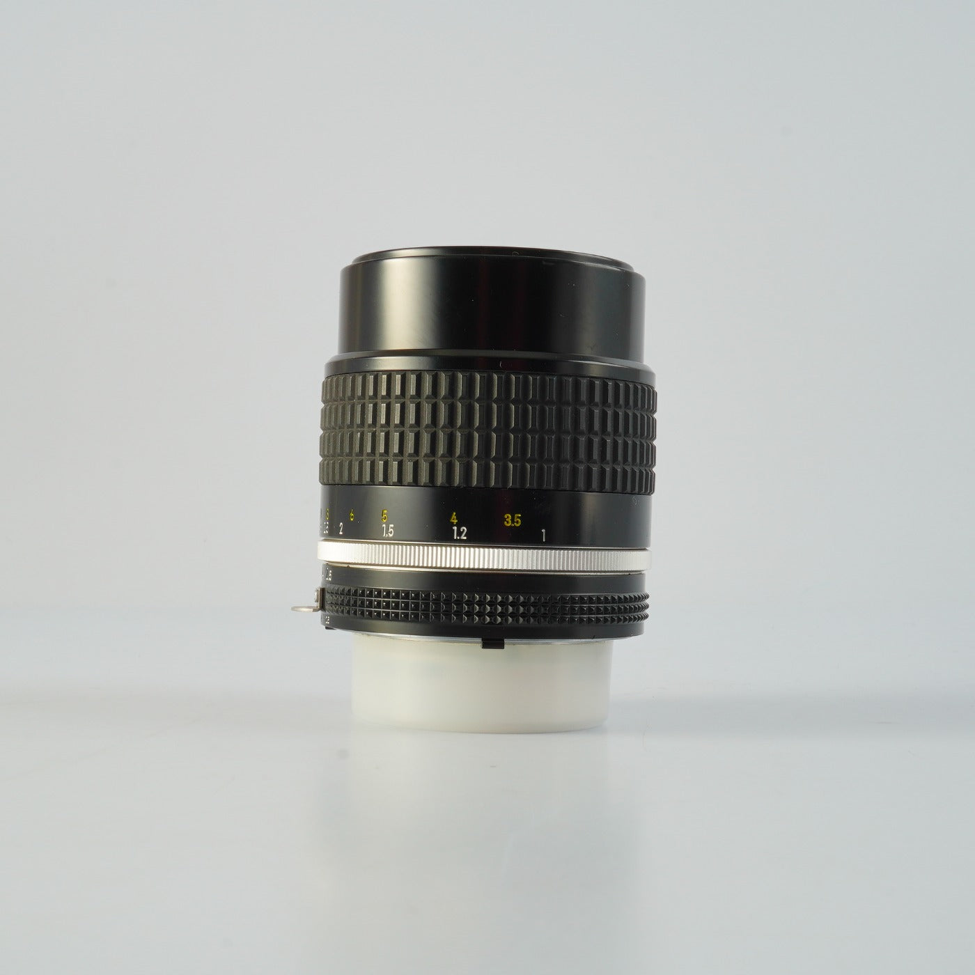 Nikon Ai-S NIKKOR 105mm F/2.5 単焦点レンズ