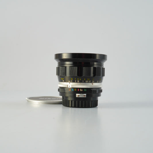 Nikon 非Ai NIKKOR-UD Auto 20mm F/3.5 単焦点レンズ