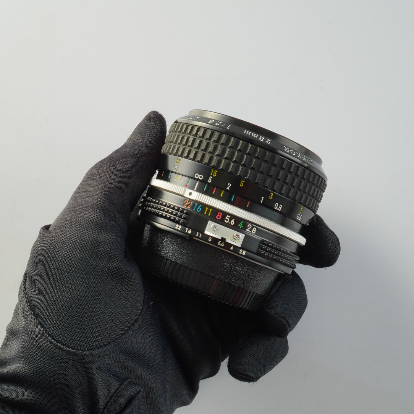 Nikon Ai Nikkor 28mm F/2.8 単焦点レンズ
