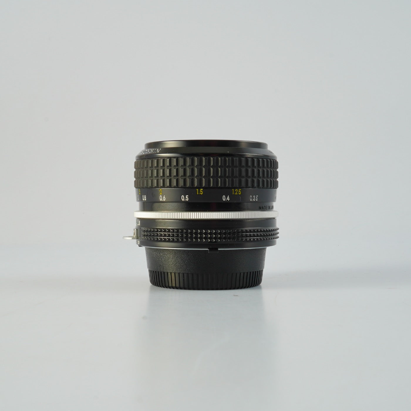 Nikon Ai Nikkor 28mm F/2.8 単焦点レンズ